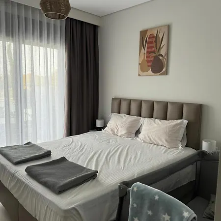 Artion Cozy Apartment